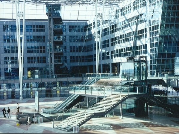 Stahl-Glas-Konstruktionen am Airport München, MAC